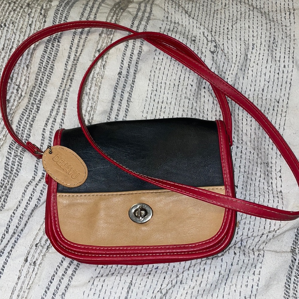 DejaVu Leather Purse